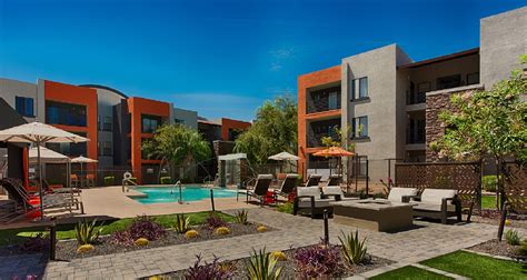 apartment complexes in surprise az.